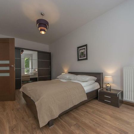 Apartamenty Szeroka - Old Town Holidays Home Gdansk Bagian luar foto