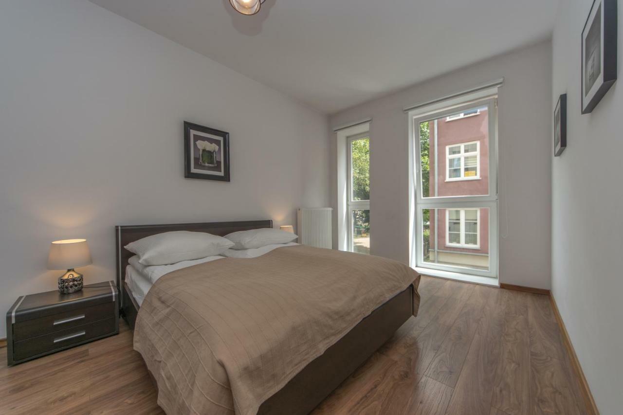 Apartamenty Szeroka - Old Town Holidays Home Gdansk Bagian luar foto