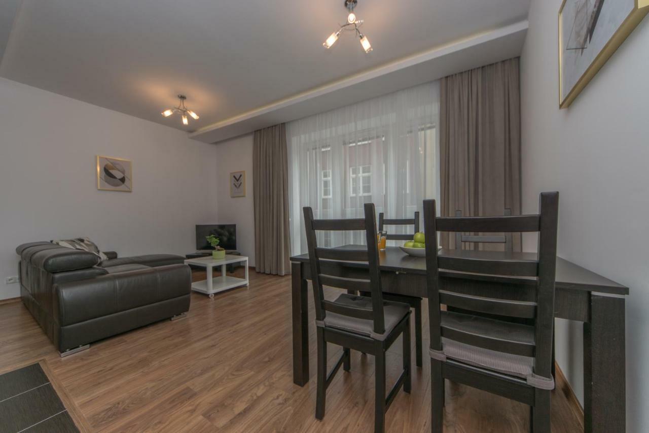Apartamenty Szeroka - Old Town Holidays Home Gdansk Bagian luar foto